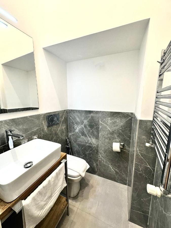 Ad Suites Tritone Rom Exterior foto
